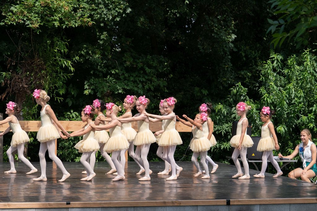 Show 08 159.jpg